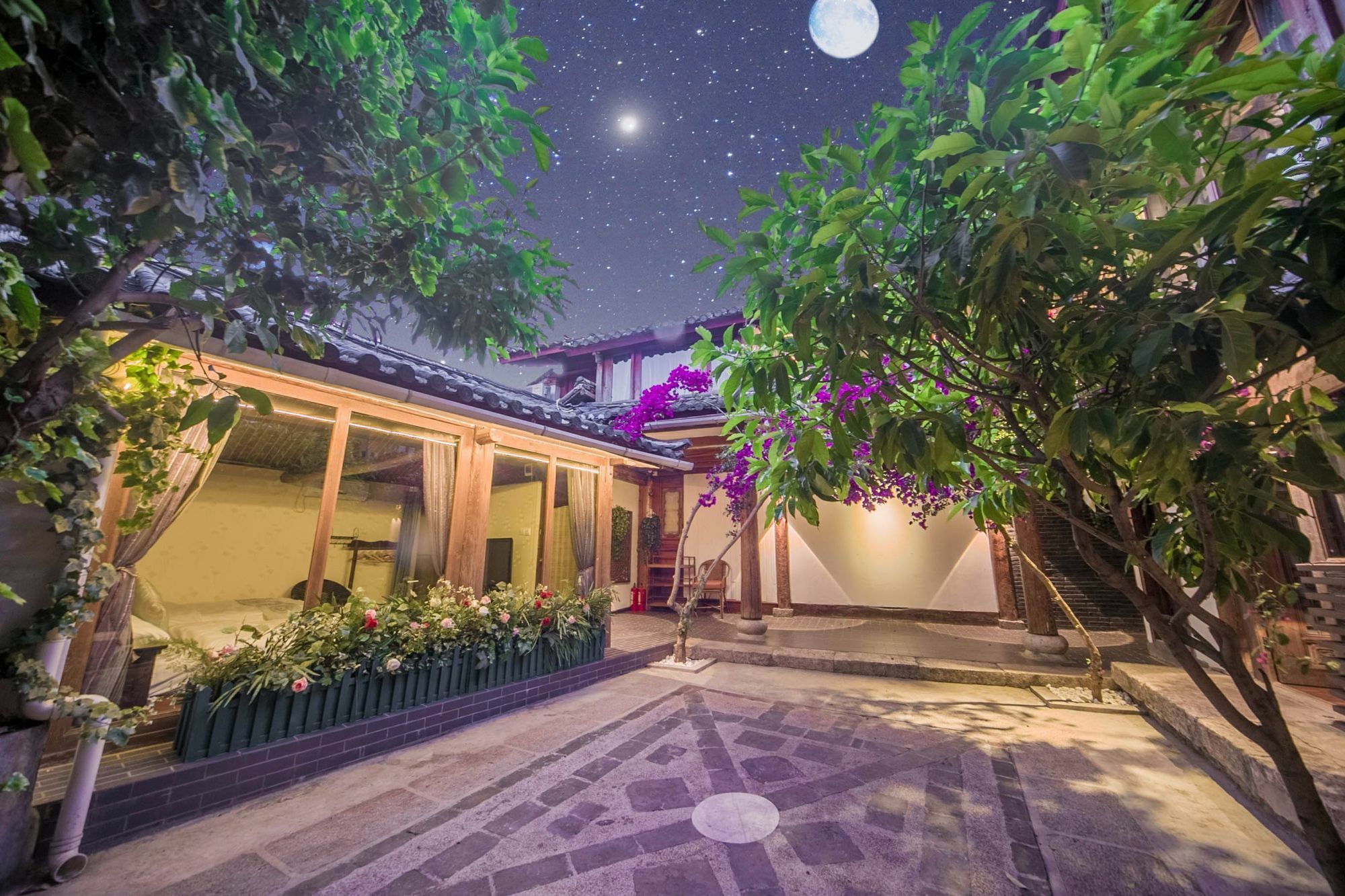 Lijiang Half Moon Bay Inn Exterior foto